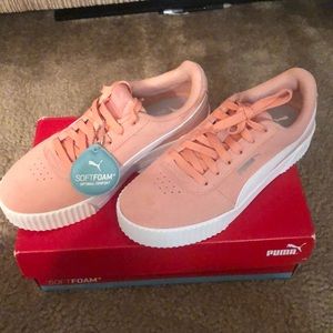 Puma Sneakers